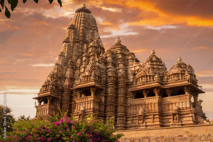 विरोधानंतर कर्नाटक सरकारने मंदिरांना निधी रोखण्याचे परिपत्रक मागे घेतले